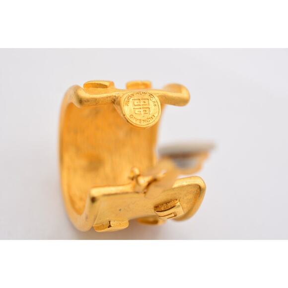 Givenchy Vintage Logo Clip On Earrings Chunky Brushed Gold Signed NOS 1980s Bin7 - Picture 11 of 12